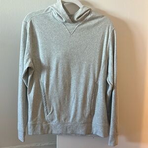 Vineyard Vines hoodie